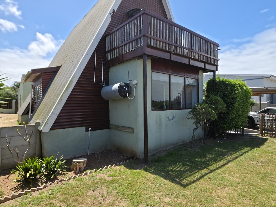 4 Bedroom Property for Sale in Aston Bay Eastern Cape